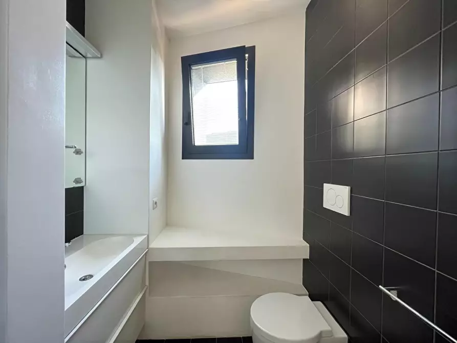 Immagine 30 di Appartamento in vendita  a Firenze