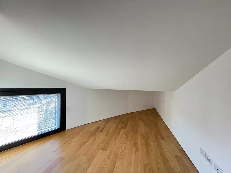 Immagine 43 di Appartamento in vendita  a Firenze
