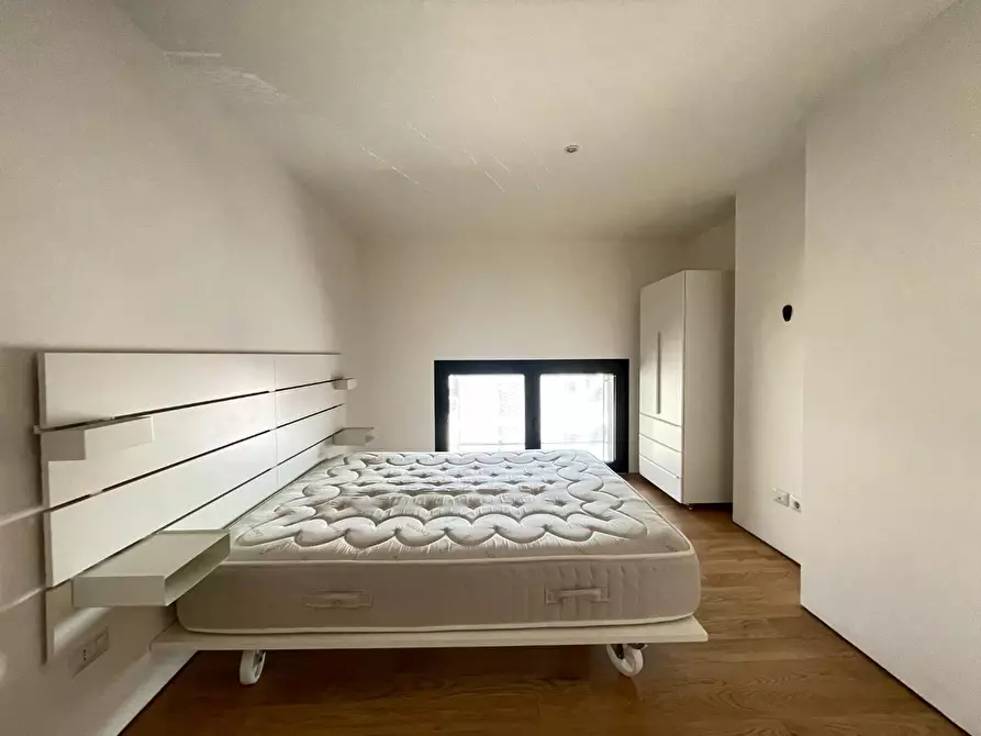Immagine 36 di Appartamento in vendita  a Firenze