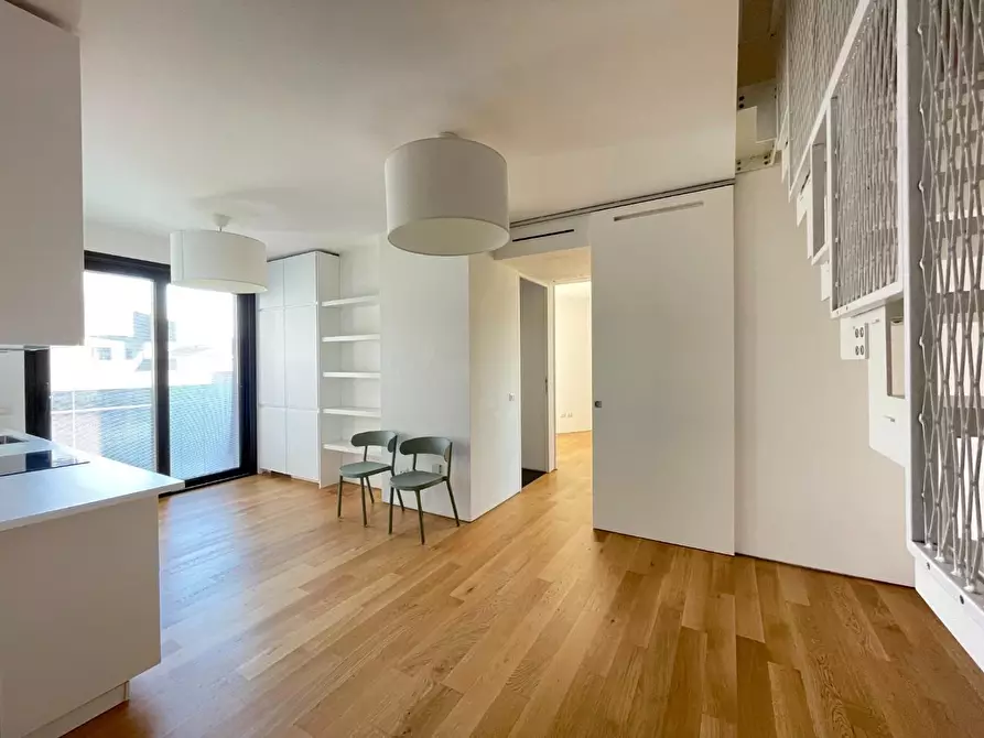 Immagine 13 di Appartamento in vendita  a Firenze