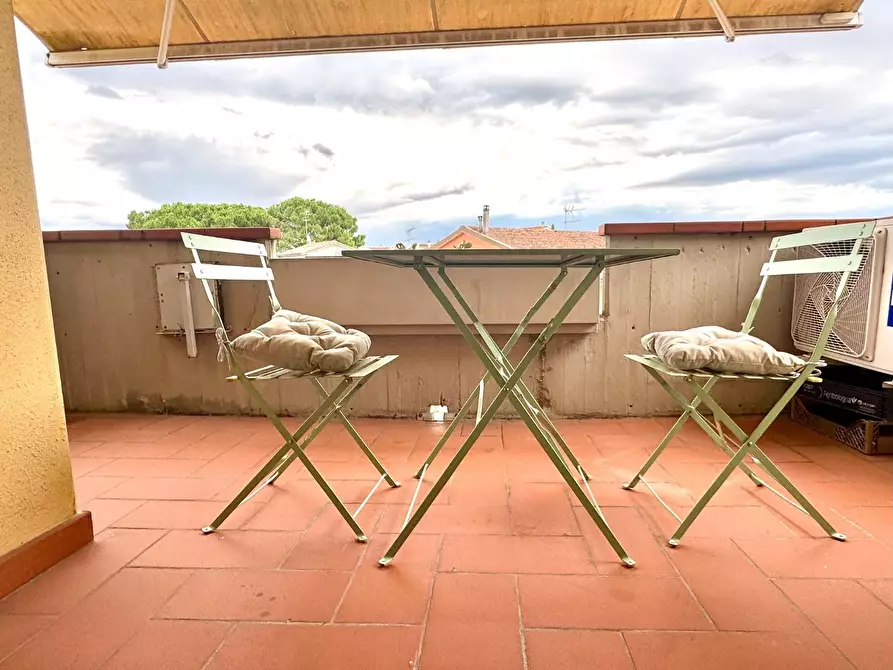 Immagine 22 di Appartamento in affitto  a Empoli