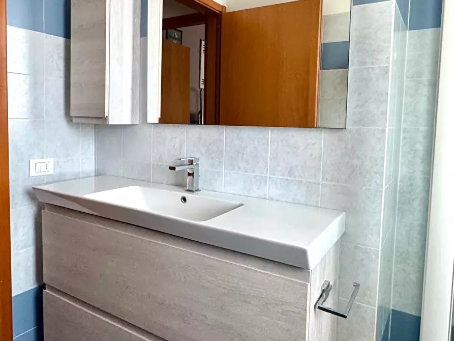 Immagine 33 di Appartamento in affitto  a Empoli