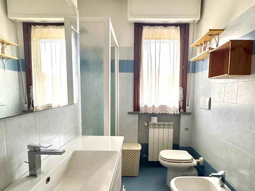 Immagine 34 di Appartamento in affitto  a Empoli