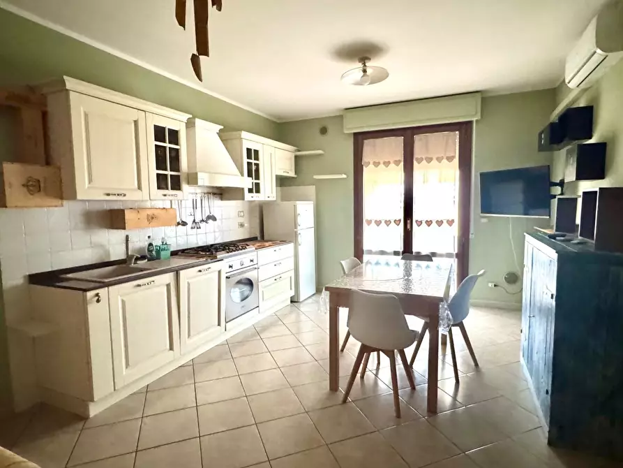 Immagine 3 di Appartamento in affitto  a Empoli