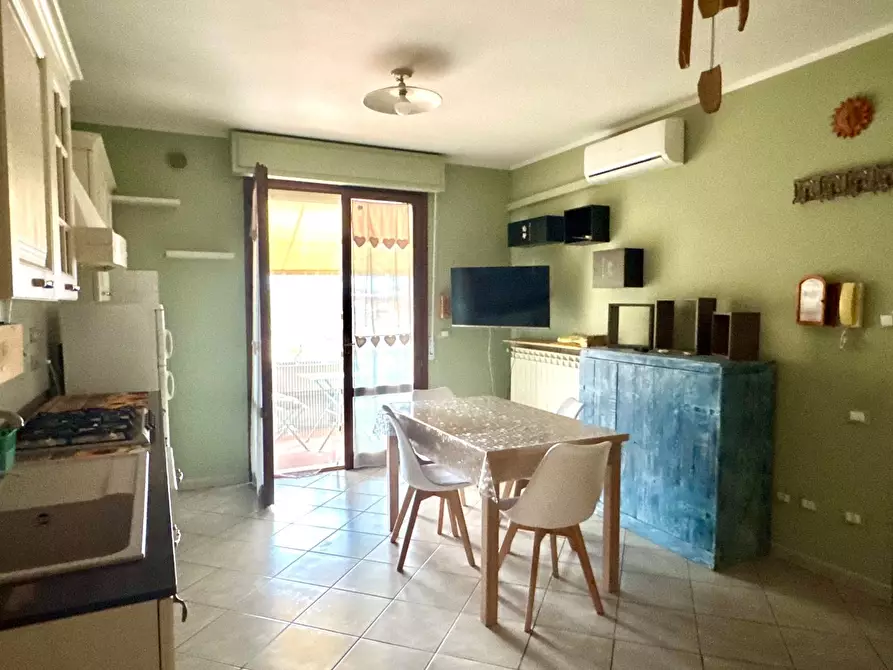 Immagine 25 di Appartamento in affitto  a Empoli
