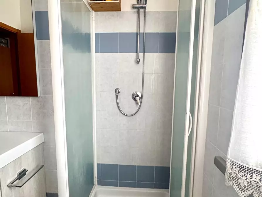 Immagine 31 di Appartamento in affitto  a Empoli