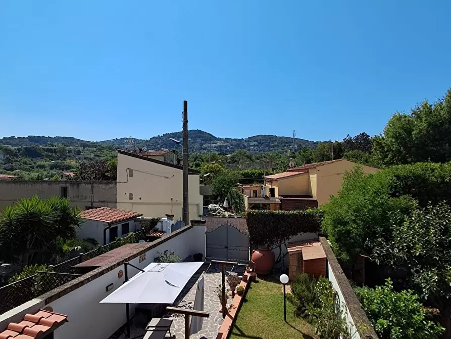 Immagine 12 di Terratetto in vendita  a Livorno