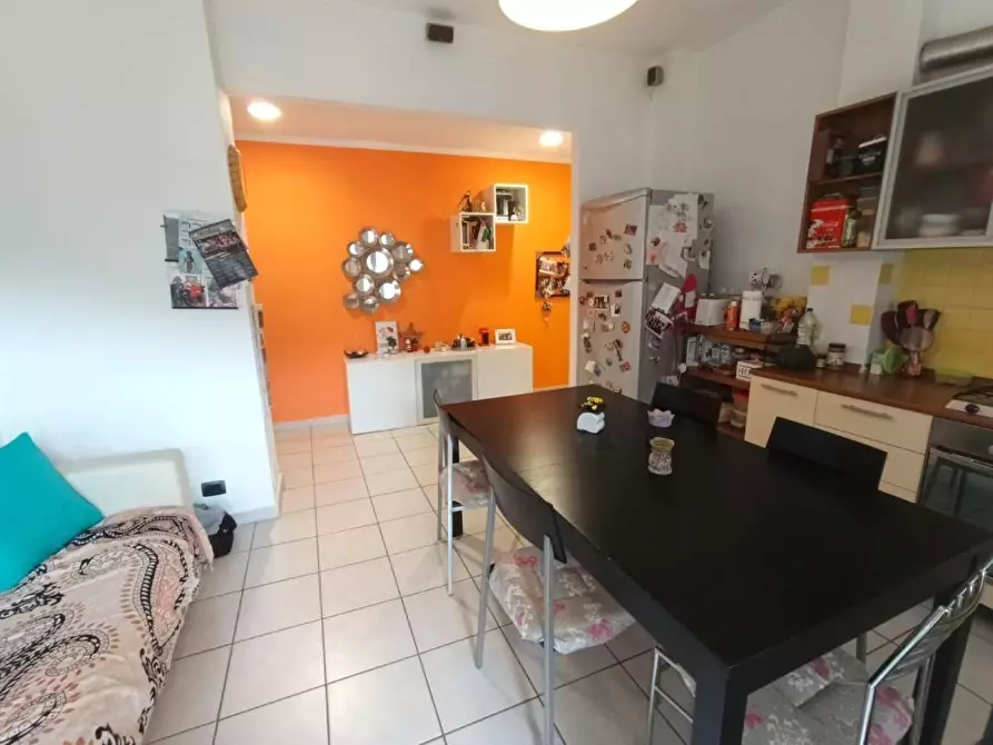 Immagine 4 di Appartamento in vendita  a Massa