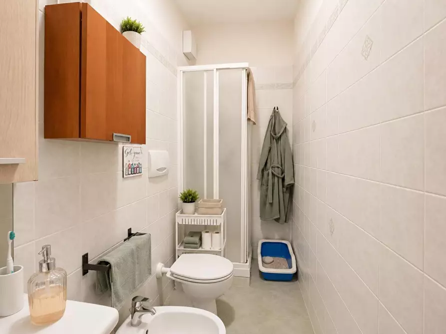 Immagine 11 di Appartamento in vendita  a Empoli