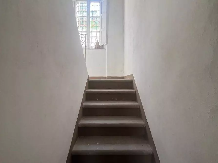 Immagine 28 di Villa in vendita  a Capannori