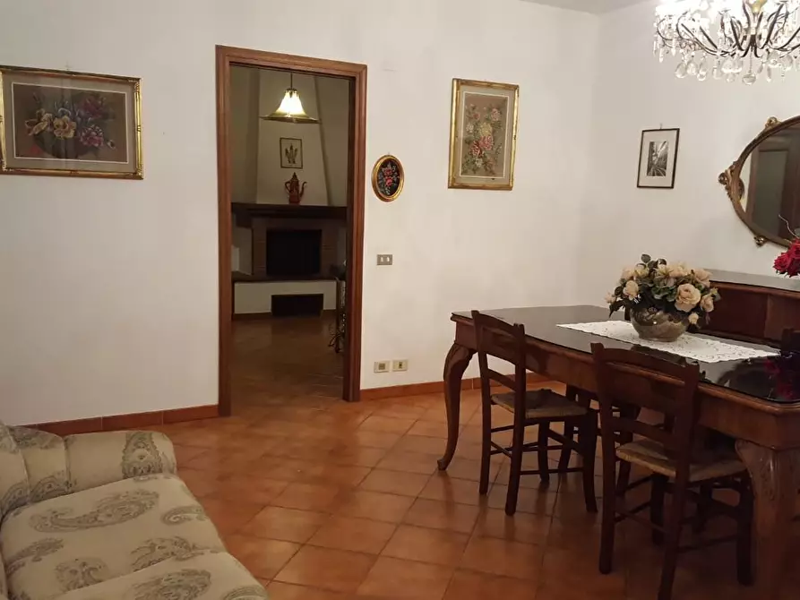 Immagine 1 di Villetta a schiera in affitto  a Pisa
