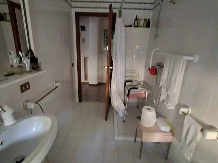 Immagine 11 di Appartamento in vendita  a Peccioli
