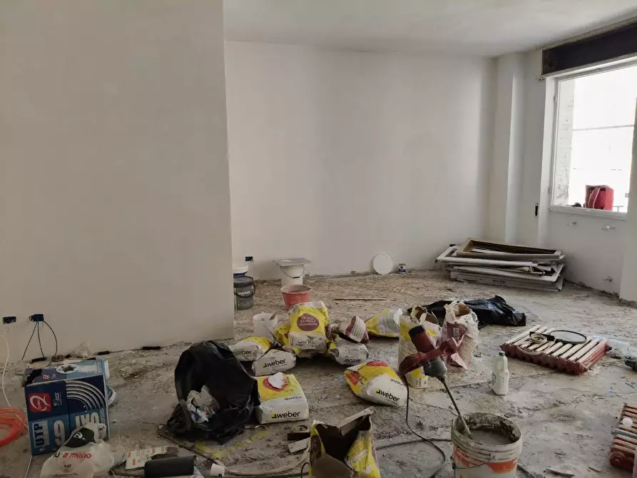 Immagine 10 di Appartamento in vendita  a Pisa