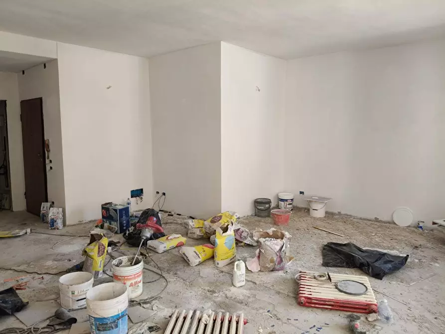Immagine 13 di Appartamento in vendita  a Pisa