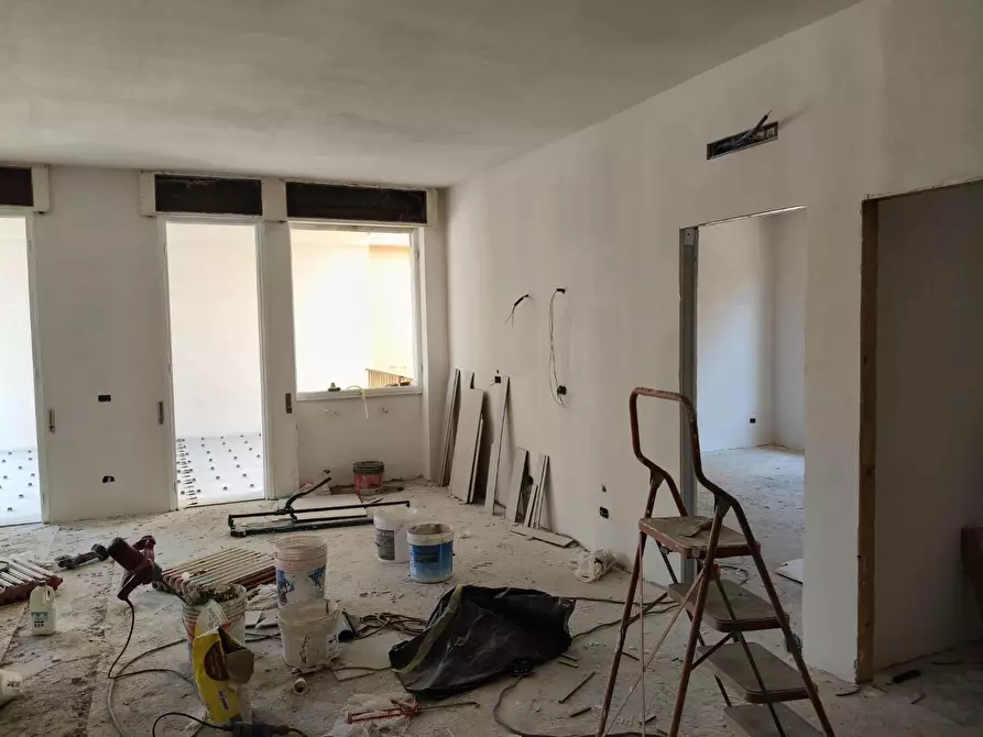 Immagine 15 di Appartamento in vendita  a Pisa