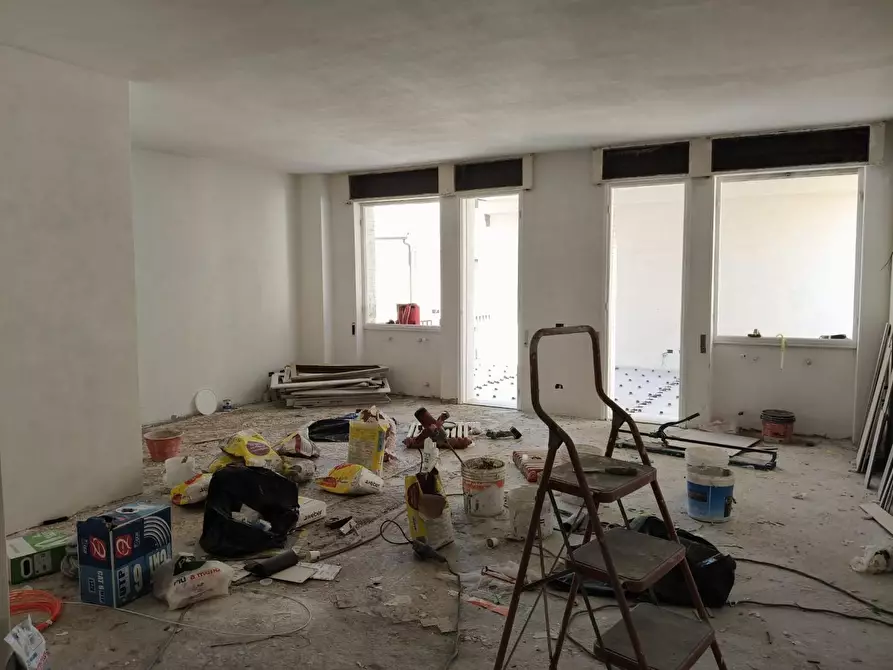 Immagine 17 di Appartamento in vendita  a Pisa
