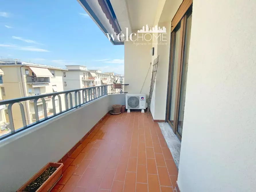 Immagine 1 di Appartamento in vendita  a Prato