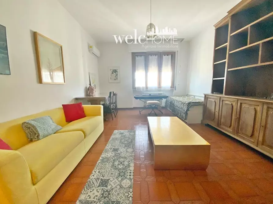 Immagine 4 di Appartamento in vendita  a Prato