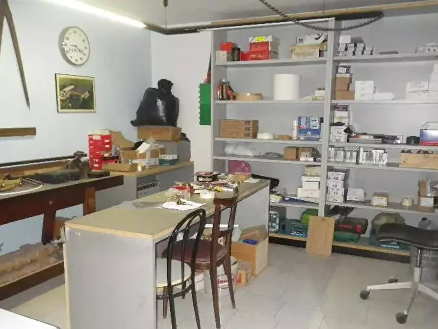 Immagine 14 di Appartamento in vendita  a Rivarolo Canavese
