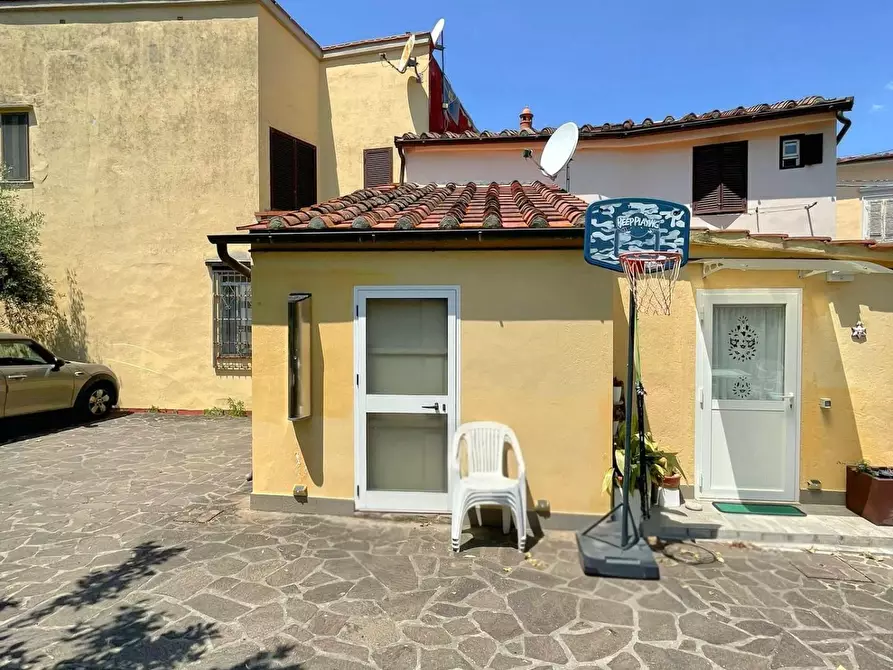 Immagine 2 di Casa indipendente in vendita  a Vicopisano