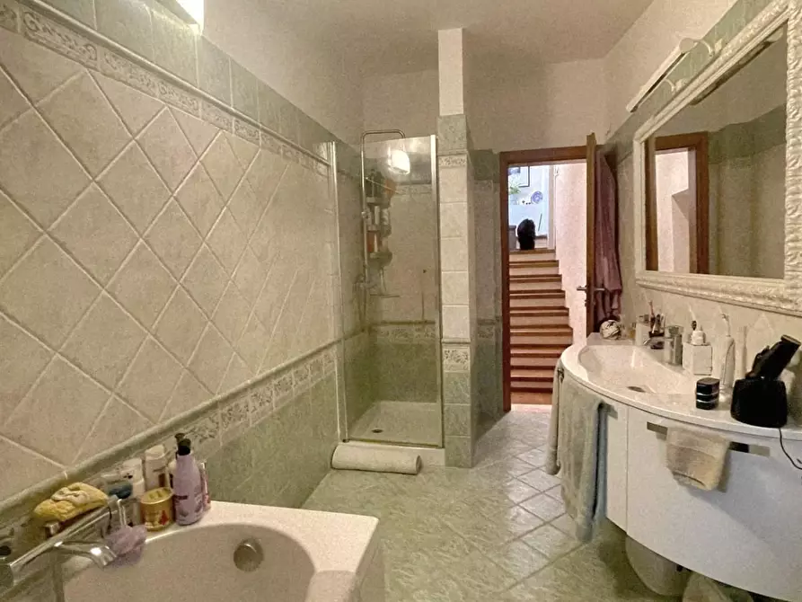 Immagine 10 di Casa indipendente in vendita  a Vicopisano