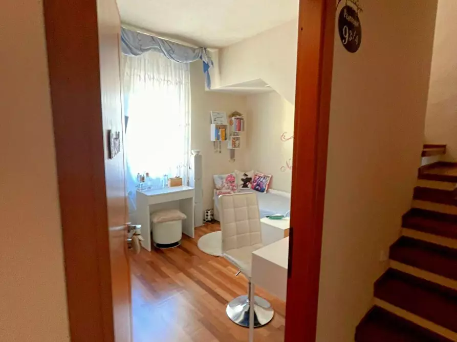 Immagine 26 di Casa indipendente in vendita  a Vicopisano