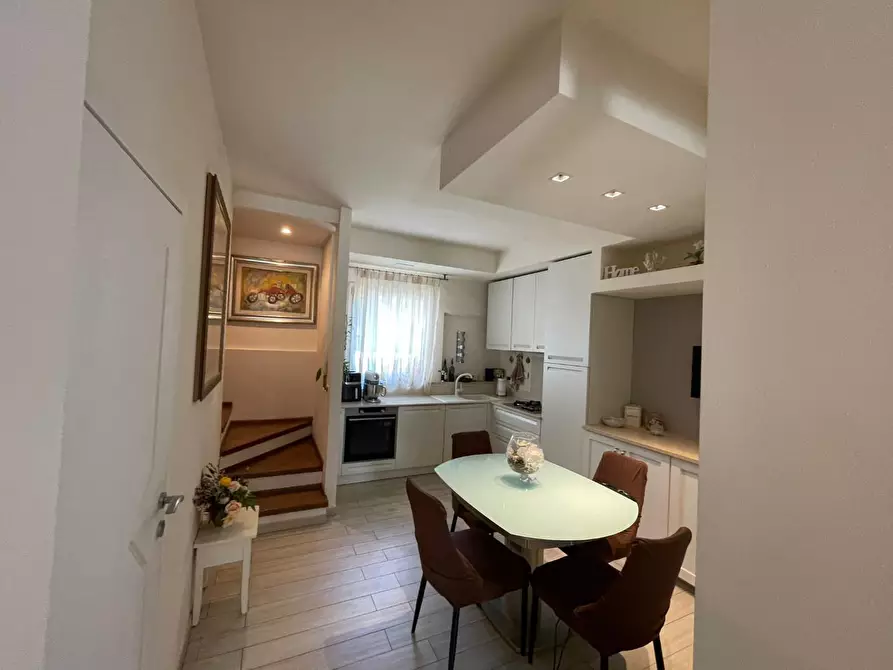 Immagine 42 di Casa indipendente in vendita  a Vicopisano