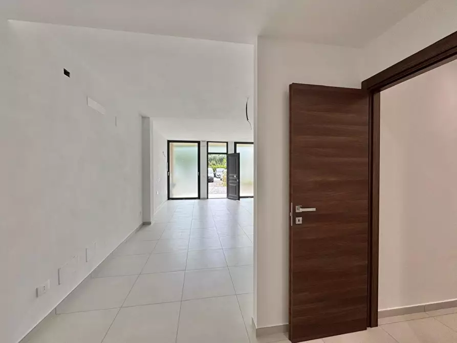 Immagine 11 di Appartamento in vendita  a Terricciola