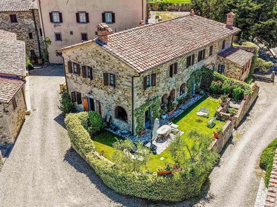 Immagine 2 di Rustico / casale in vendita  a Gaiole In Chianti
