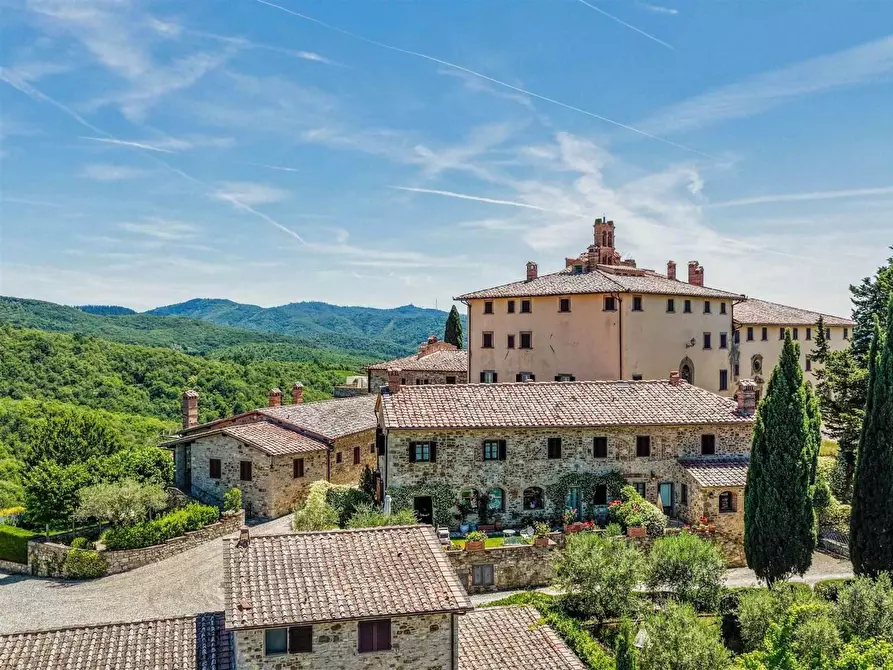 Immagine 6 di Rustico / casale in vendita  a Gaiole In Chianti