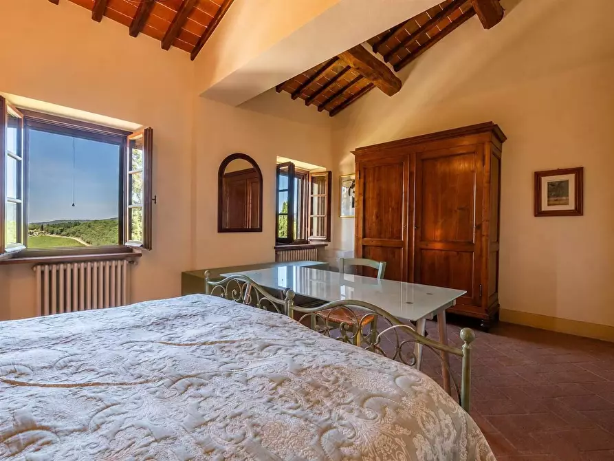 Immagine 53 di Rustico / casale in vendita  a Gaiole In Chianti
