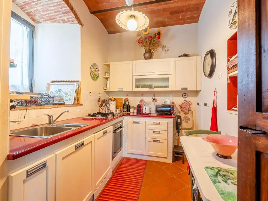 Immagine 34 di Rustico / casale in vendita  a Gaiole In Chianti