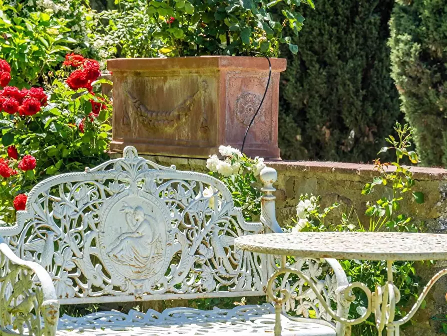 Immagine 18 di Rustico / casale in vendita  a Gaiole In Chianti