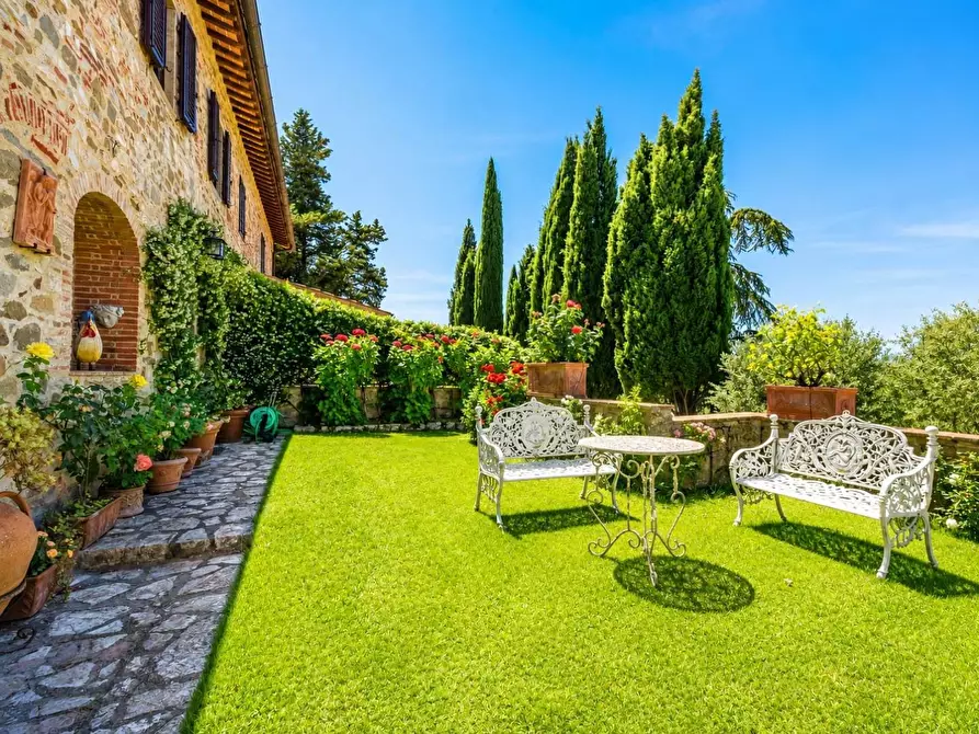 Immagine 15 di Rustico / casale in vendita  a Gaiole In Chianti