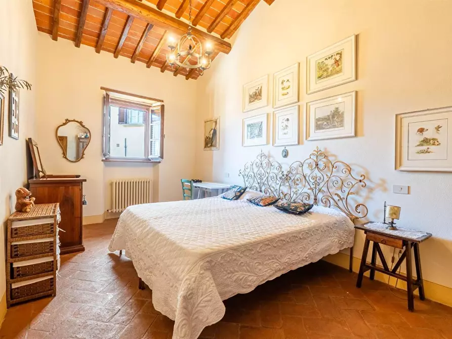 Immagine 55 di Rustico / casale in vendita  a Gaiole In Chianti