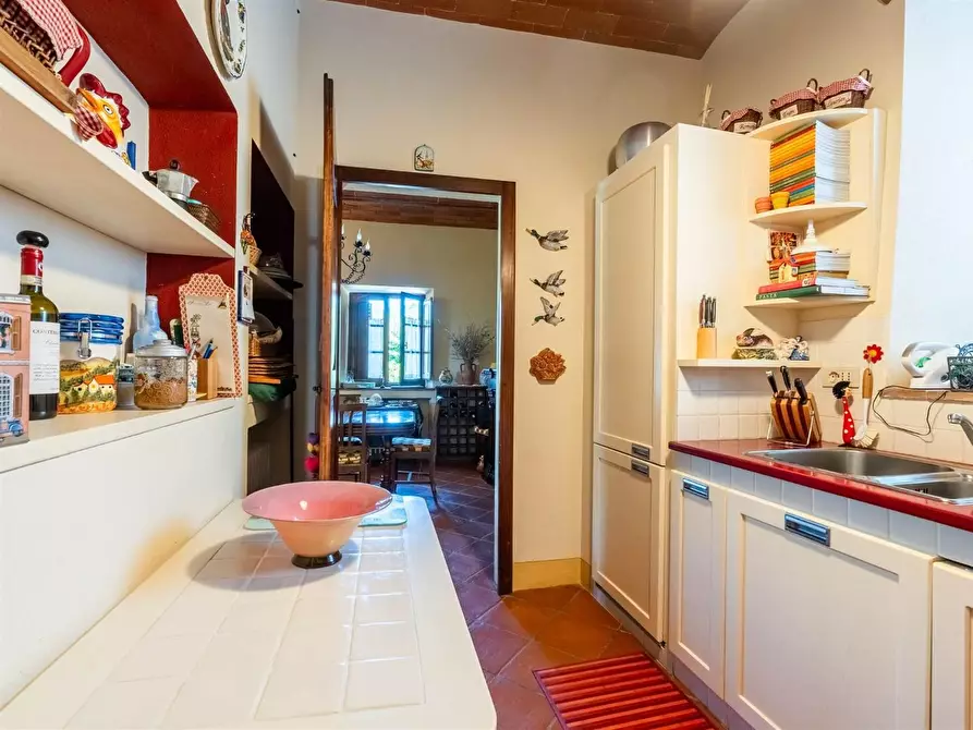 Immagine 35 di Rustico / casale in vendita  a Gaiole In Chianti