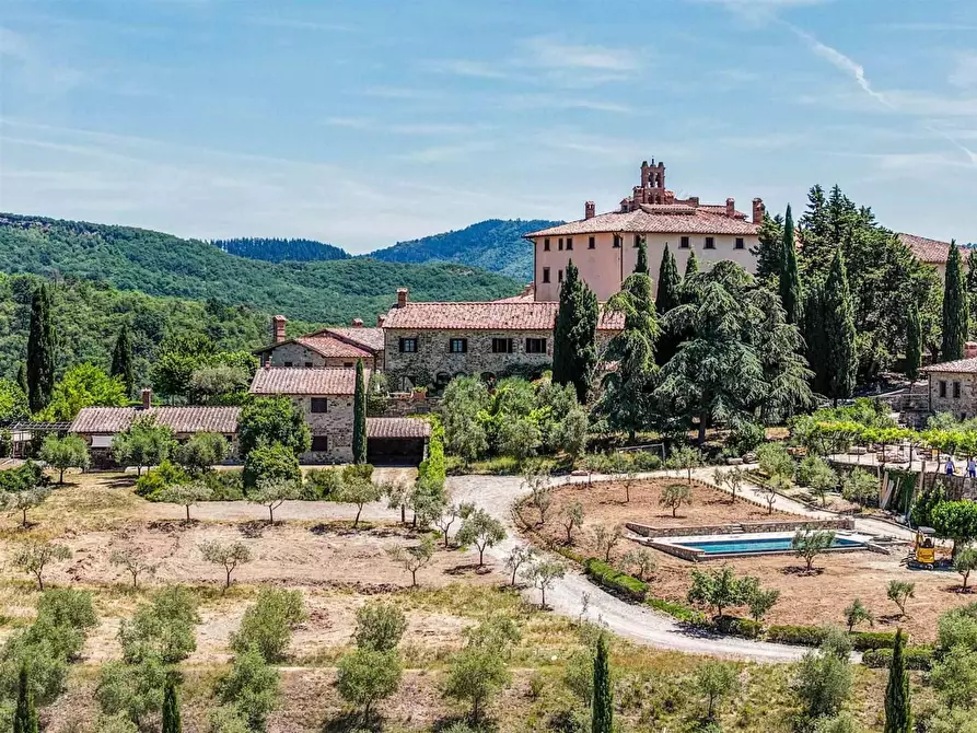 Immagine 13 di Rustico / casale in vendita  a Gaiole In Chianti