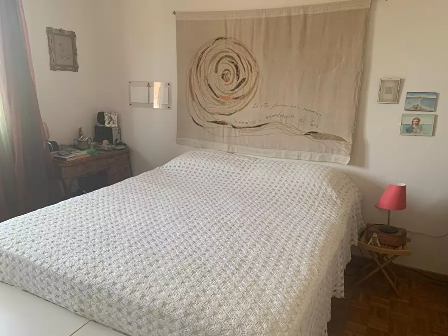 Immagine 21 di Appartamento in vendita  a Livorno