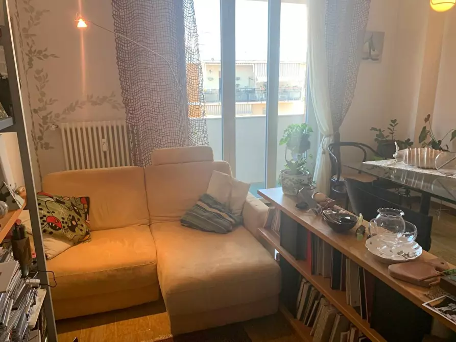 Immagine 5 di Appartamento in vendita  a Livorno