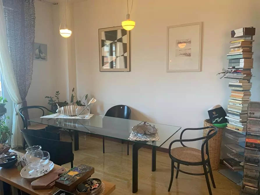 Immagine 1 di Appartamento in vendita  a Livorno