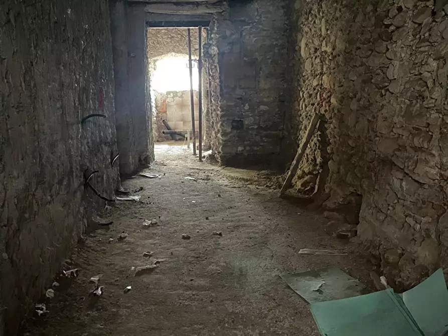 Immagine 8 di Appartamento in vendita  a Massa