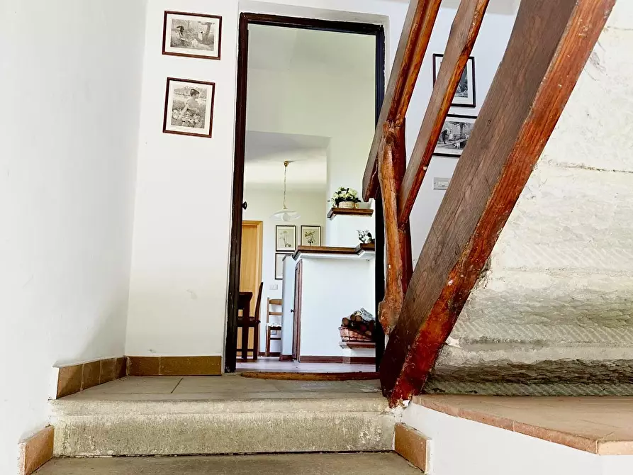Immagine 18 di Appartamento in vendita  a Marliana