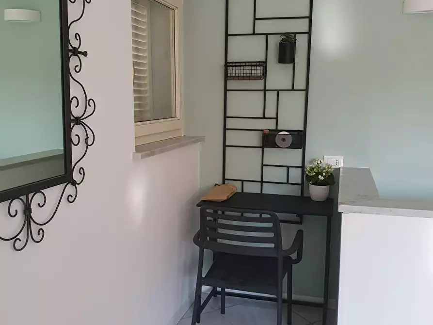 Immagine 7 di Appartamento in vendita  a Carrara