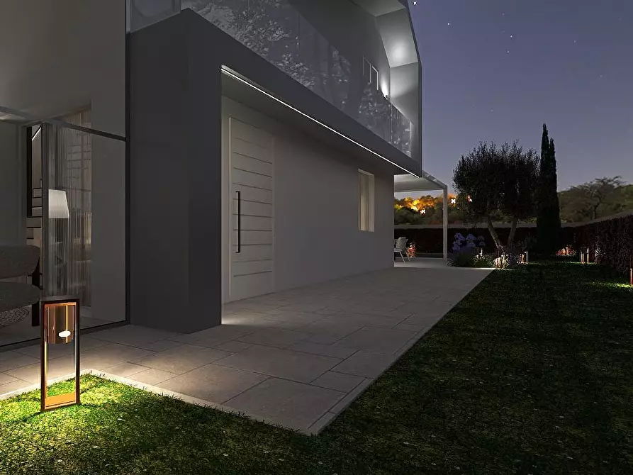 Immagine 41 di Casa bifamiliare in vendita  a Capannori
