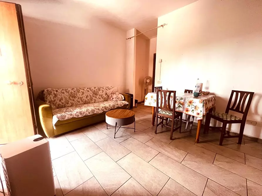 Immagine 5 di Appartamento in vendita  a Montecatini Terme