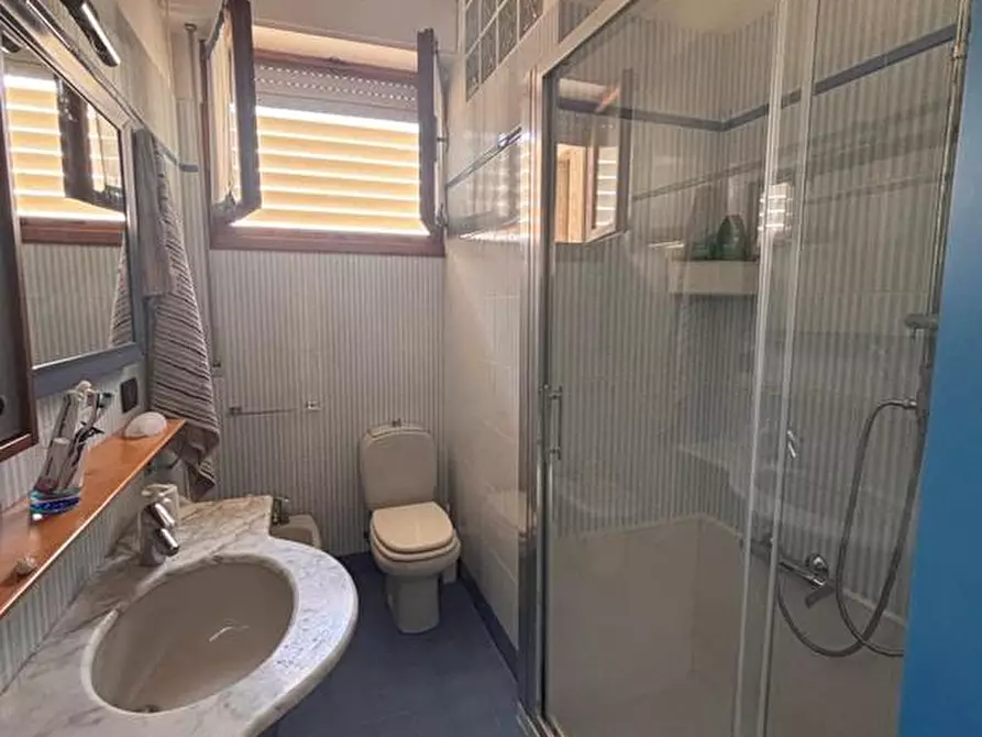 Immagine 10 di Appartamento in vendita  a Massa