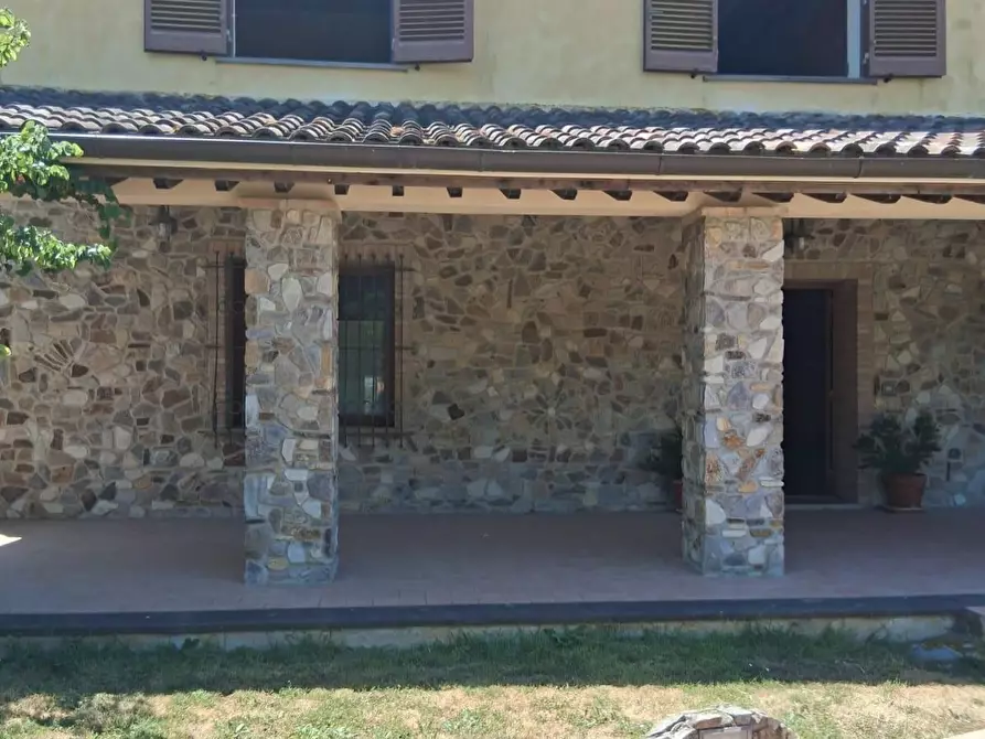 Immagine 7 di Casa bifamiliare in vendita  a Orciano Pisano