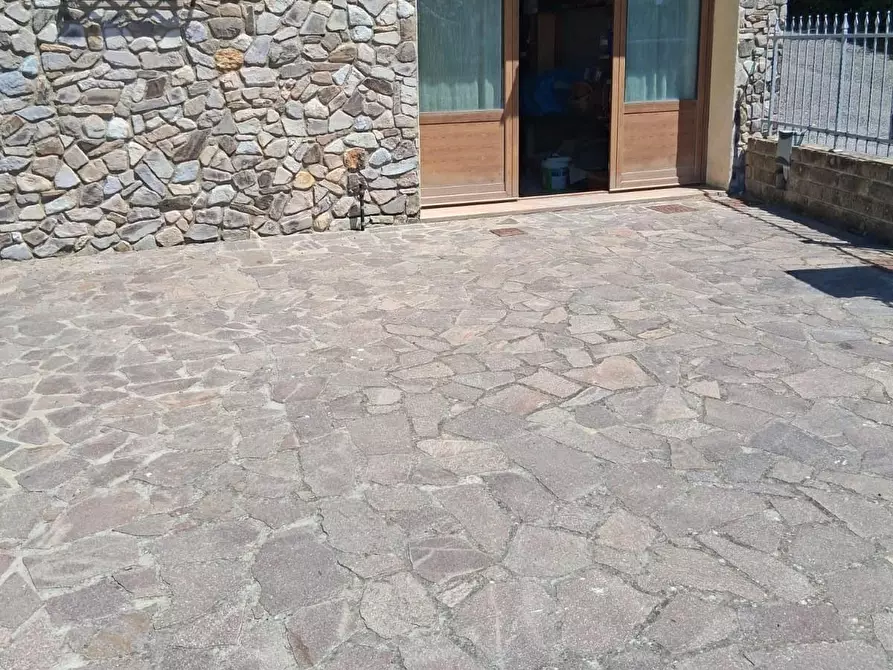 Immagine 10 di Casa bifamiliare in vendita  a Orciano Pisano