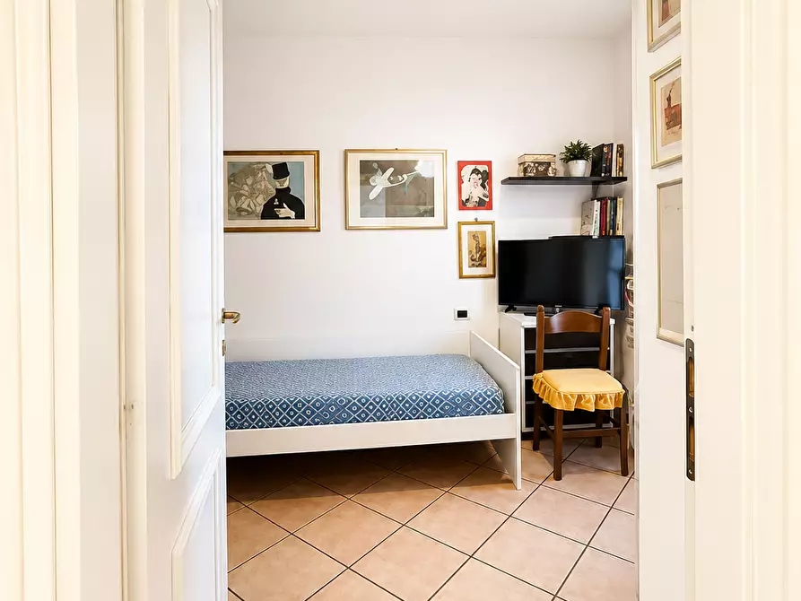 Immagine 9 di Appartamento in vendita  a Carrara