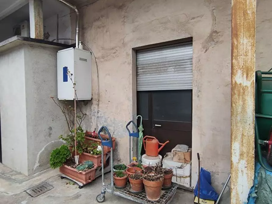 Immagine 5 di Laboratorio in vendita  a Torino